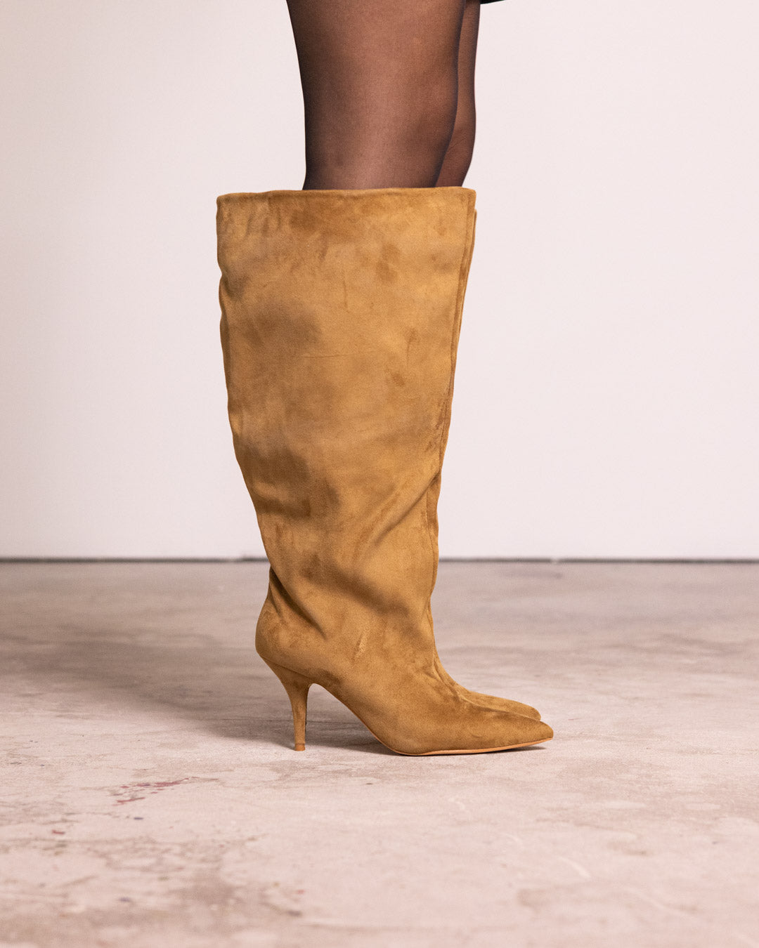 Stivale tubolare scamosciato