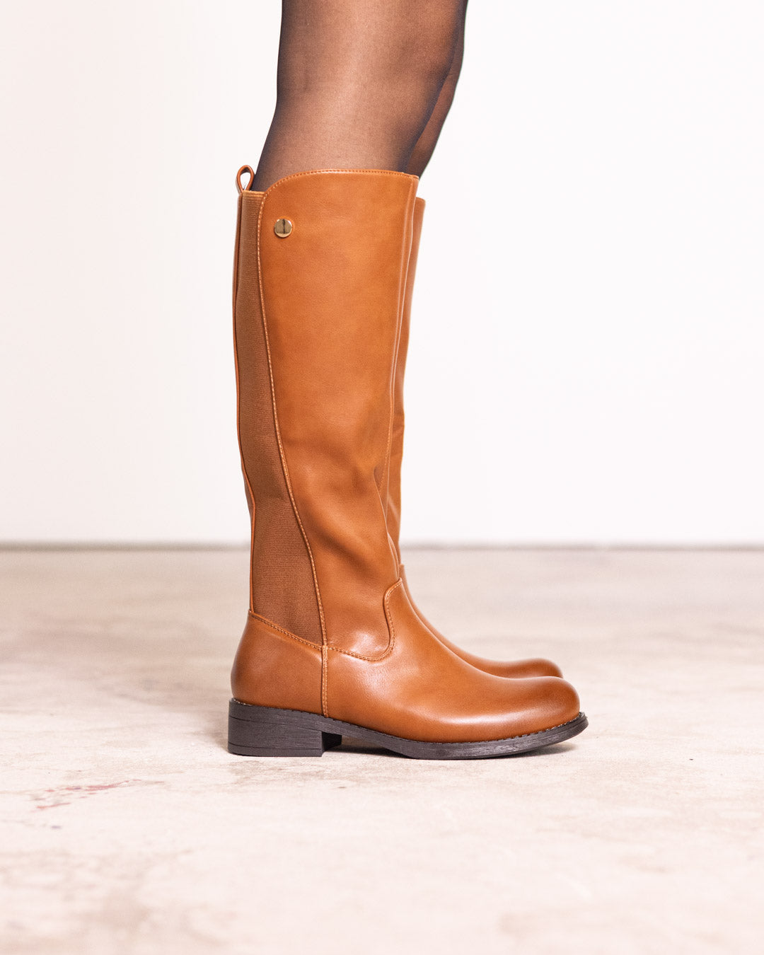 Stivale con fascia elastica