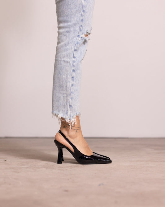 Décolleté slingback punta affilata