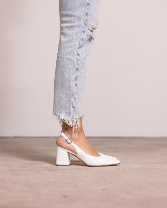 Décolleté slingback tacco medio