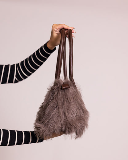 Borsa a spalla in pelliccia