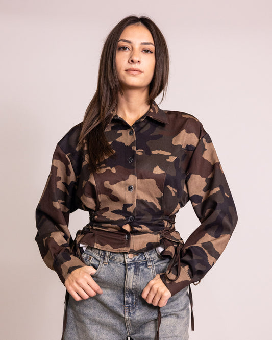 Camicia regolabile in vita