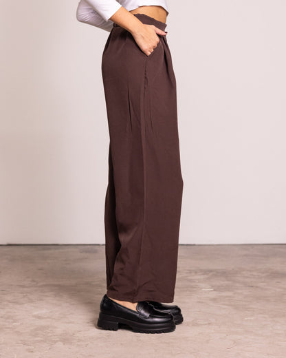 Pantalone palazzo con pinces