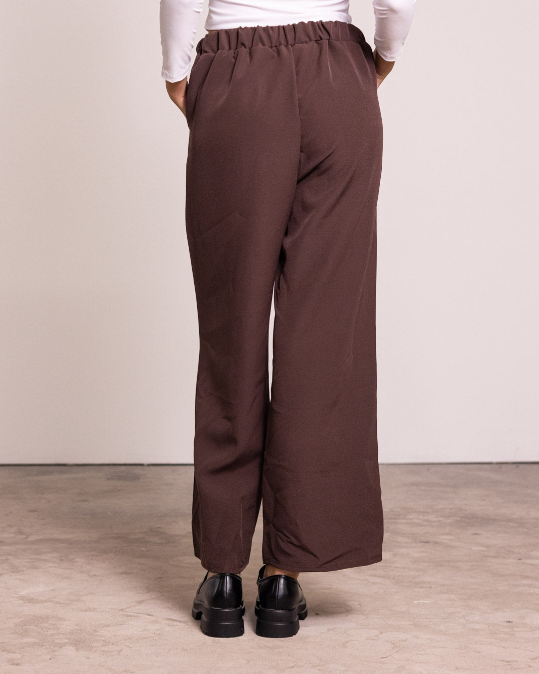Pantalone palazzo con pinces