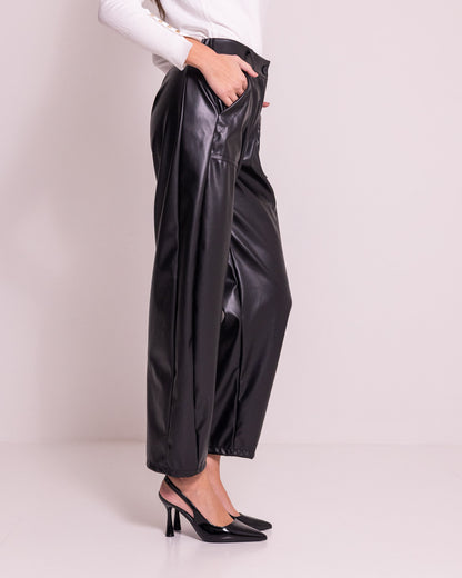 Pantalone barrel leg in ecopelle