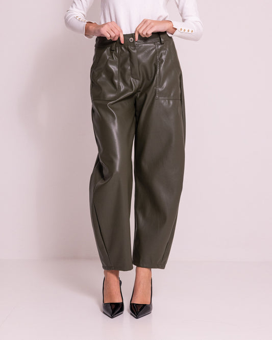 Pantalone barrel leg in ecopelle