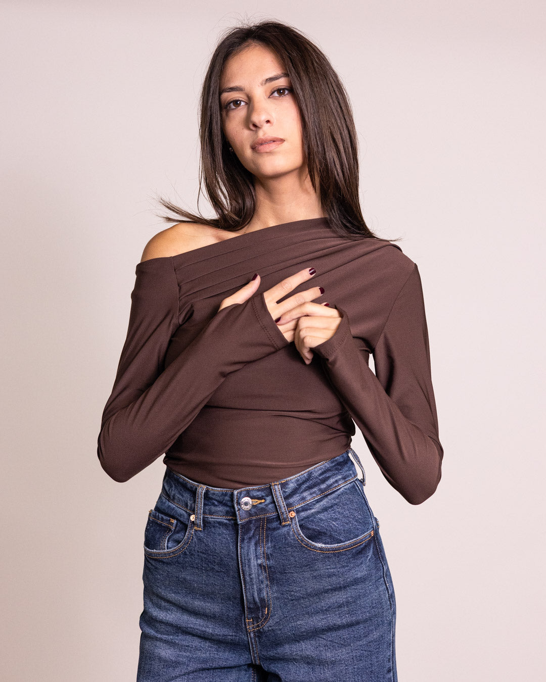 Maglia spalla scoperta