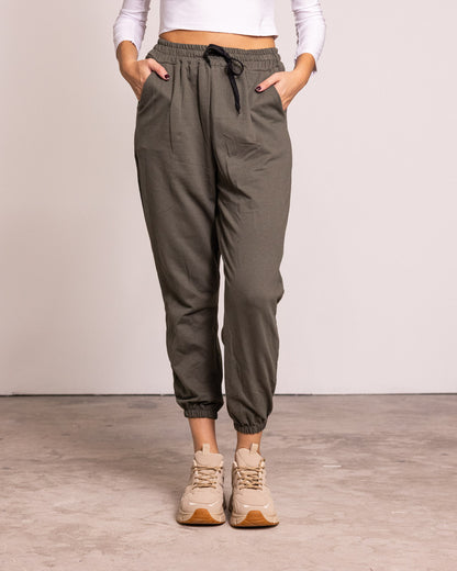 Pantalone tuta con laccio e polsino