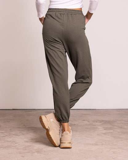 Pantalone tuta con laccio e polsino