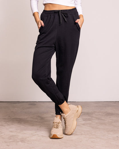 Pantalone tuta con laccio e polsino