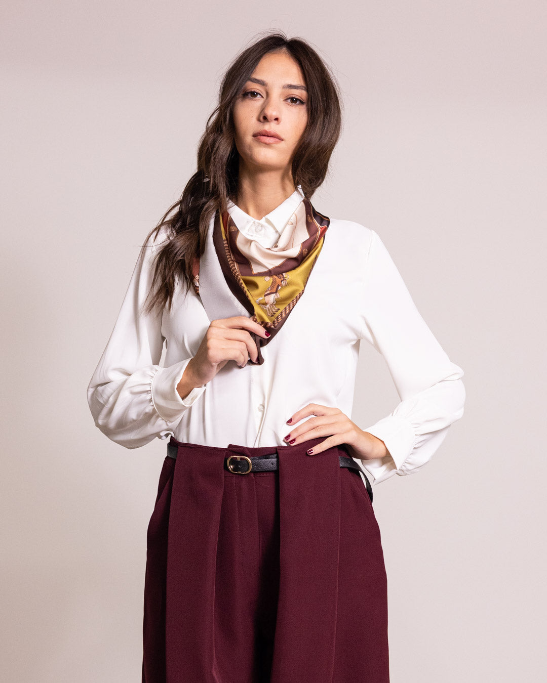 Camicia con foulard