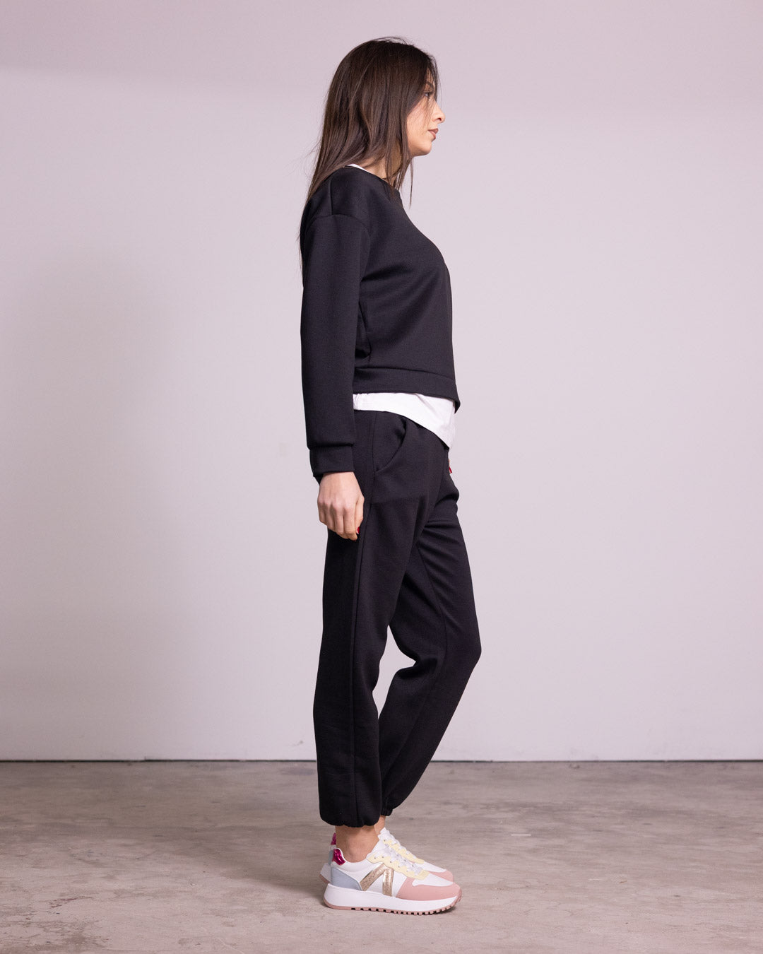 Tuta completa con finta t-shirt