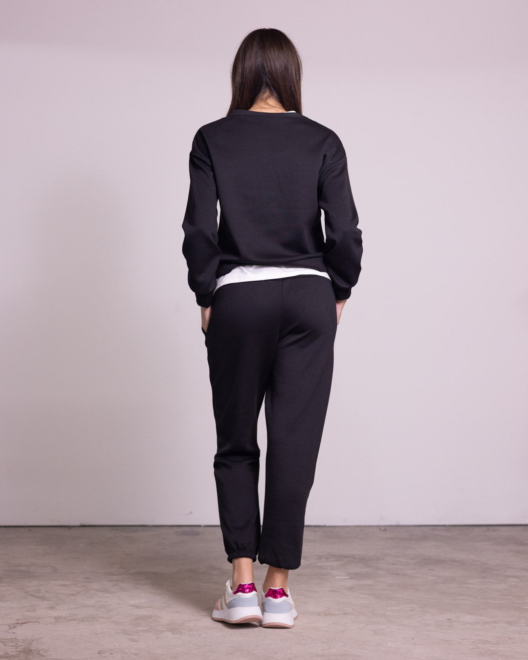 Tuta completa con finta t-shirt