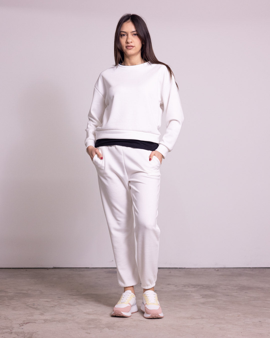 Tuta completa con finta t-shirt