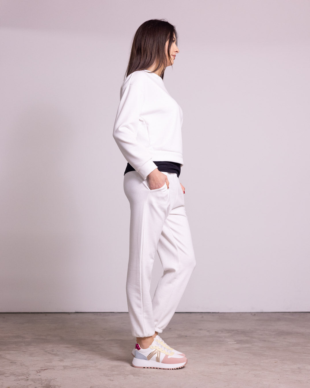 Tuta completa con finta t-shirt