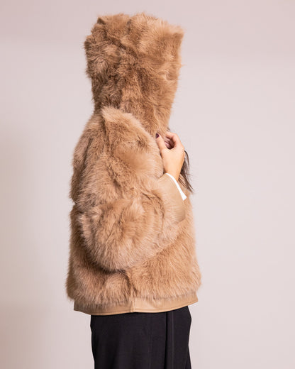 Pelliccia con cappuccio