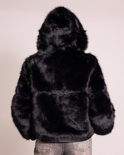 Pelliccia con cappuccio