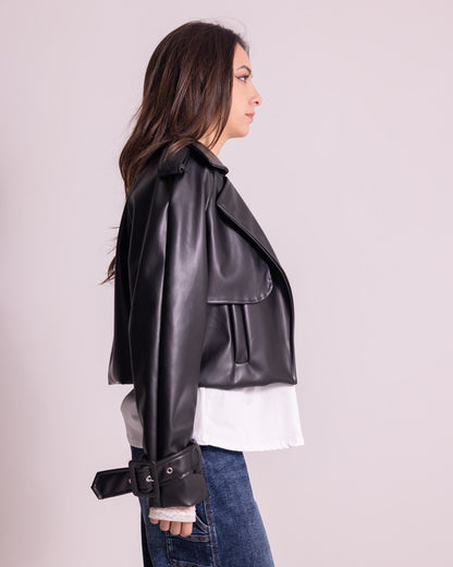 Giacca corta in similpelle