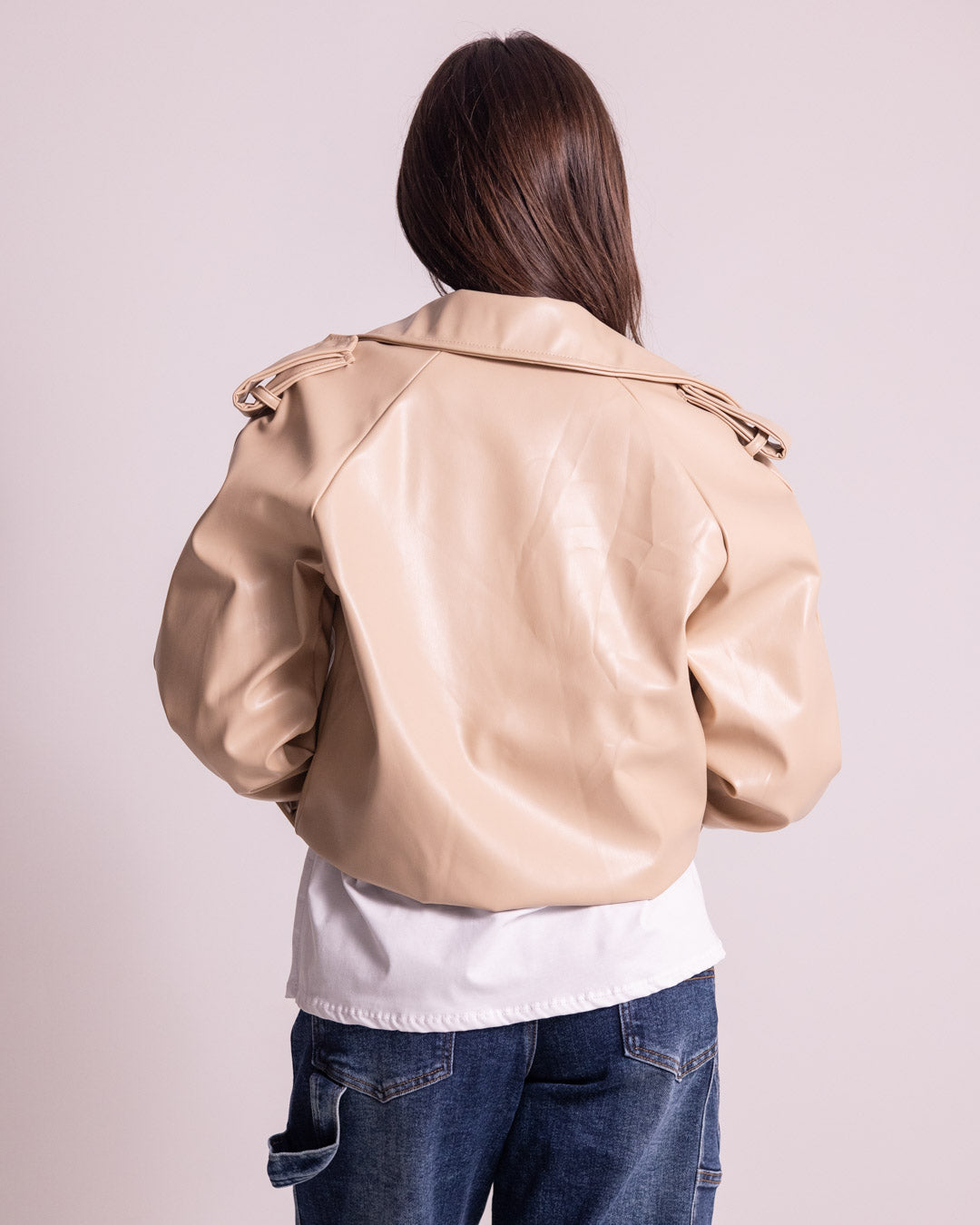 Giacca corta in similpelle