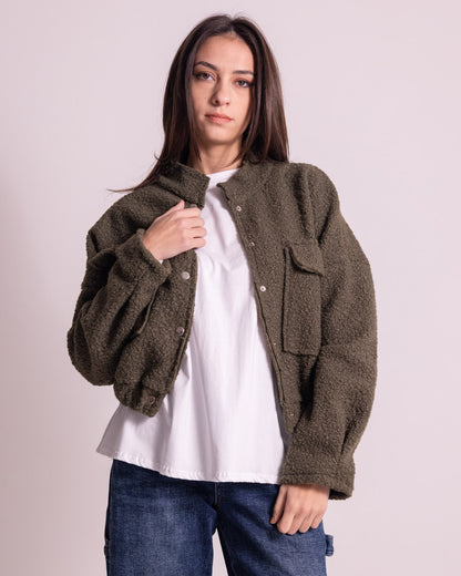 Giacca corta effetto teddy