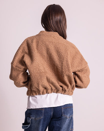 Giacca corta effetto teddy