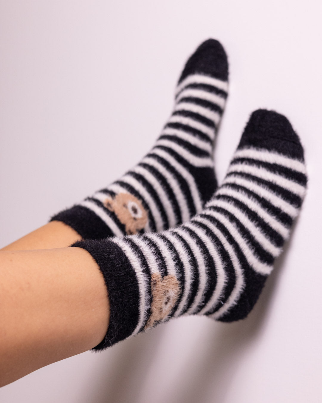 Socks mid-cut  bear lines