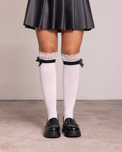 Parigine con pizzo e fiocco