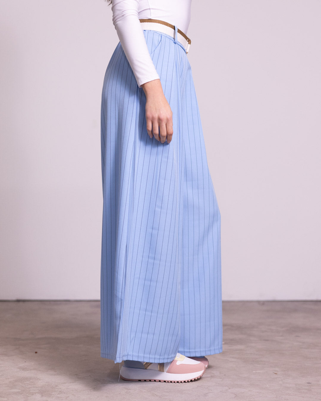 Pantalone palazzo gessato con cintura