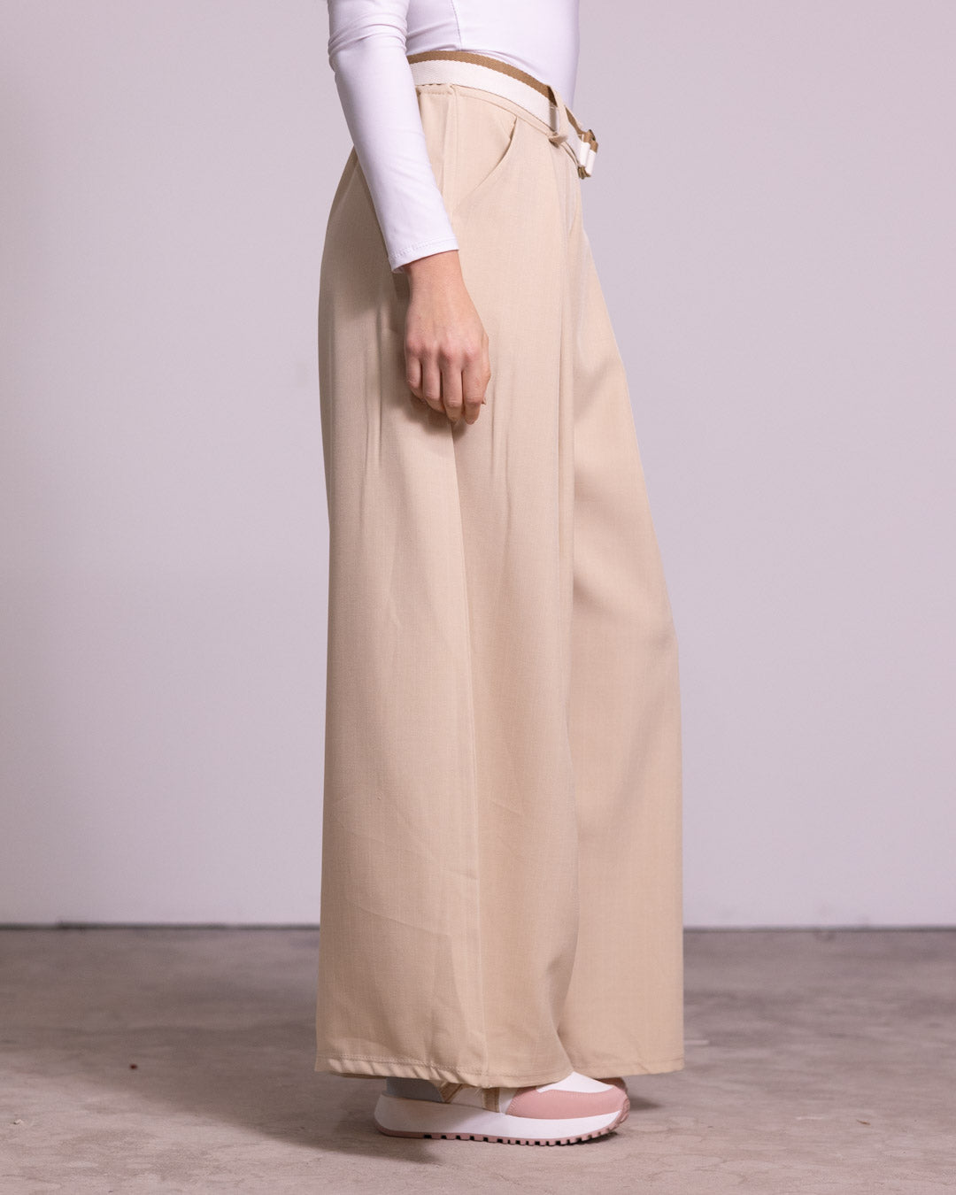 Pantalone palazzo gessato con cintura