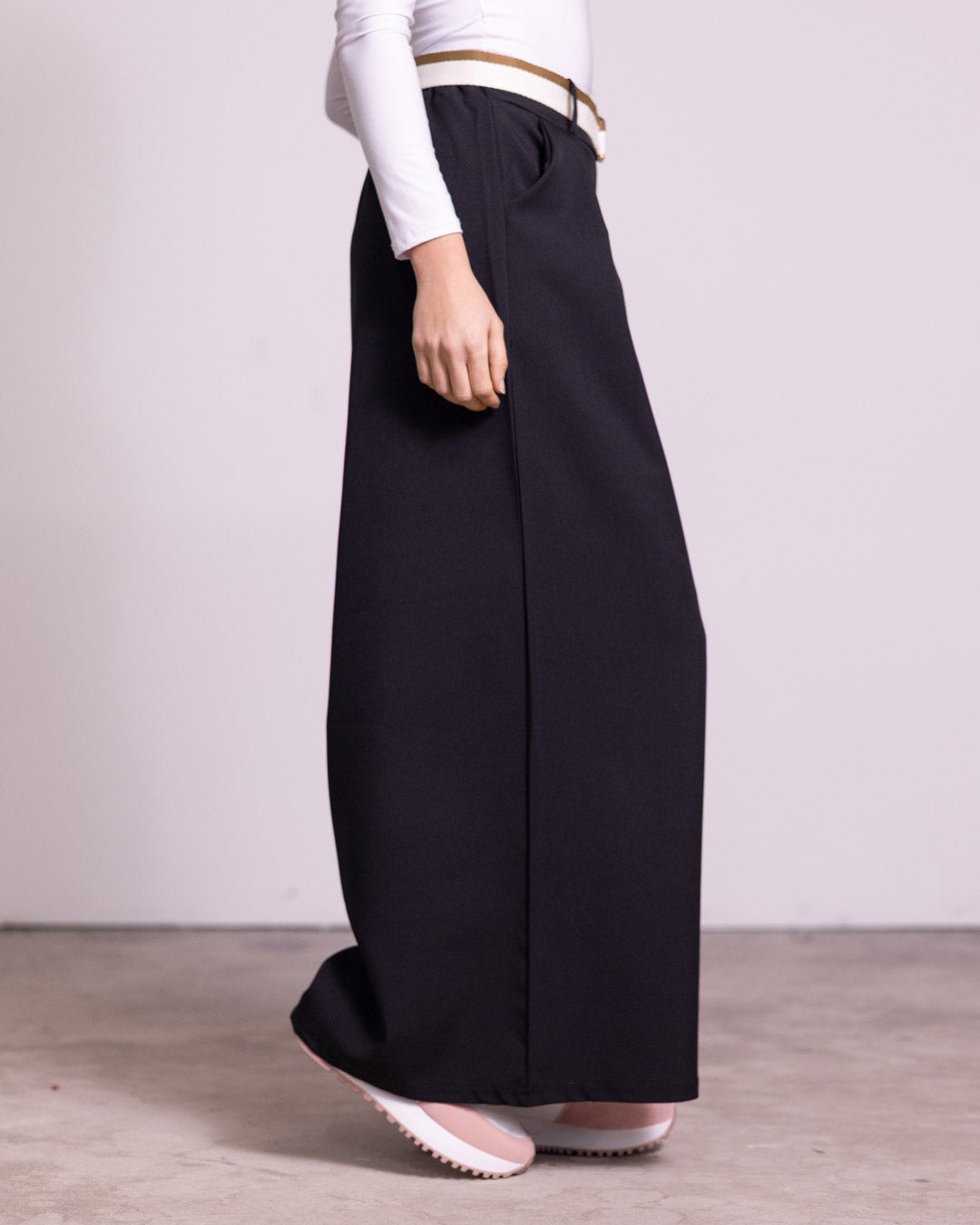 Pantalone palazzo con pinces