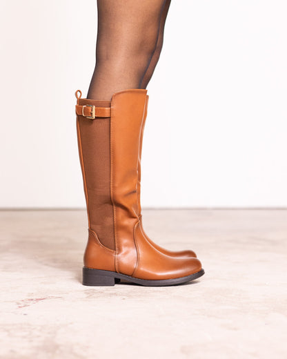 Stivale cavallerizza con fibbia