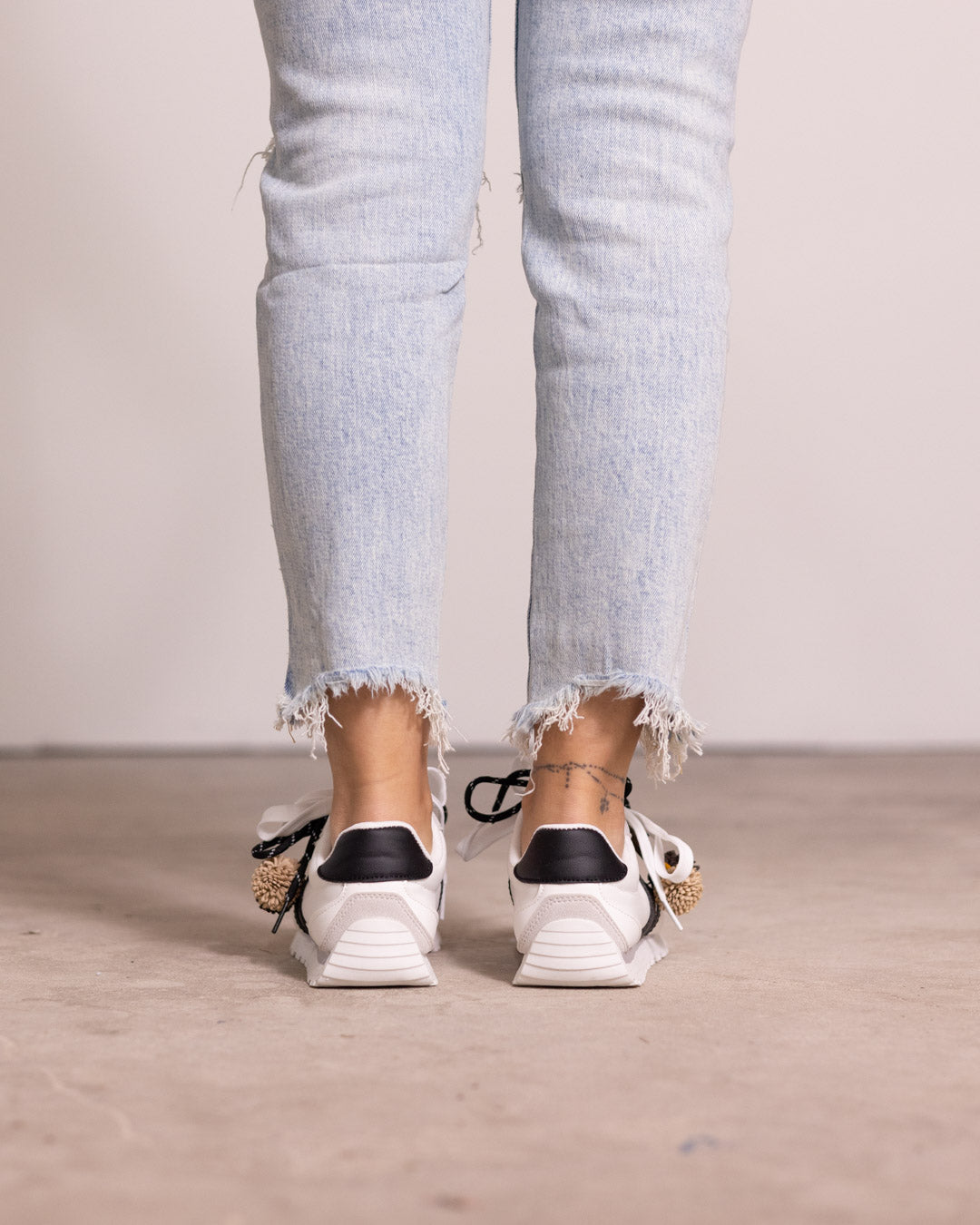 Sneaker runner