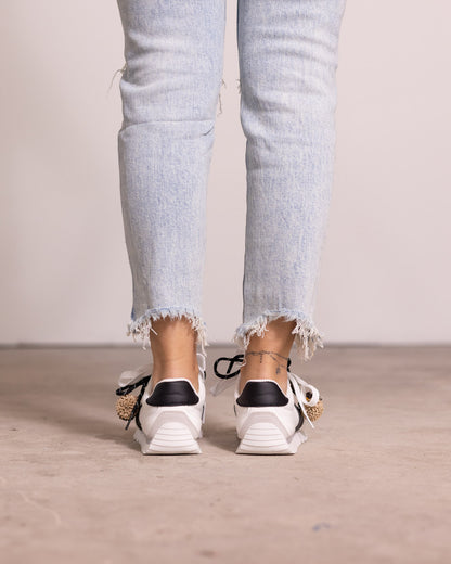 Sneaker runner