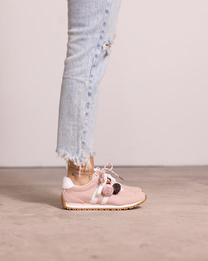 Sneaker runner