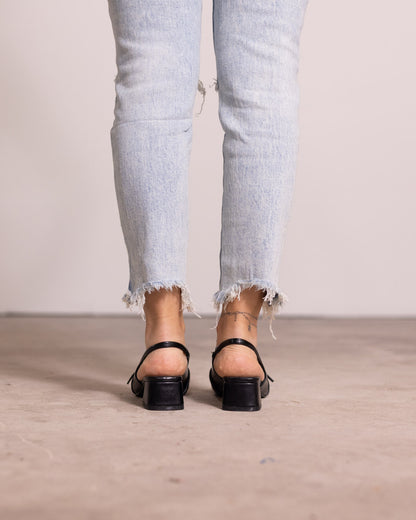 Ballerina slingback punta affusolata