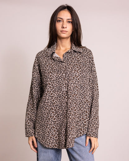 Camicia leopardata con doppia tasca