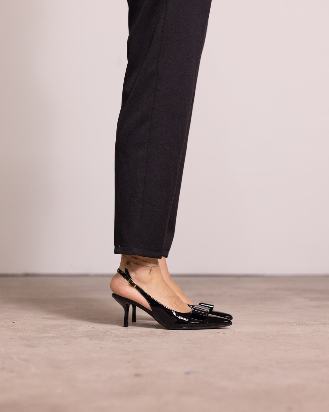 Décolleté slingback fiocco